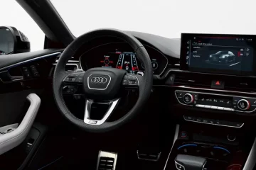 AUDI RS5