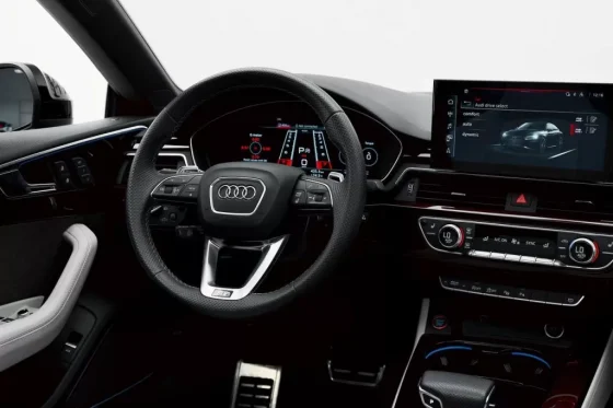 AUDI RS5