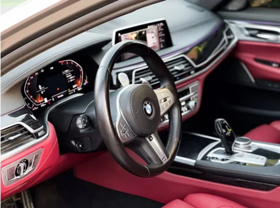 BMW 740Li