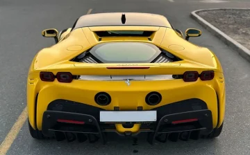Ferrari SF90