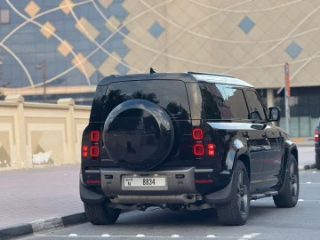 Range Rover Defender 2026