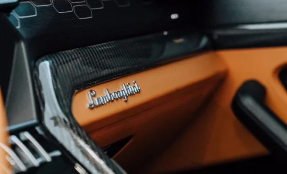 Lamborghini Urus (Mansory Kit)