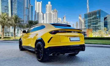 Lamborghini Urus Pearl Capsule