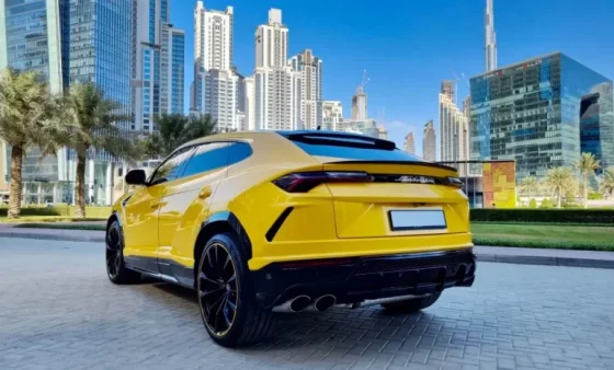 Lamborghini Urus Pearl Capsule