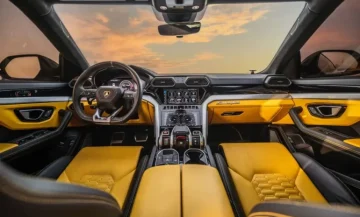 Lamborghini Urus Pearl Capsule