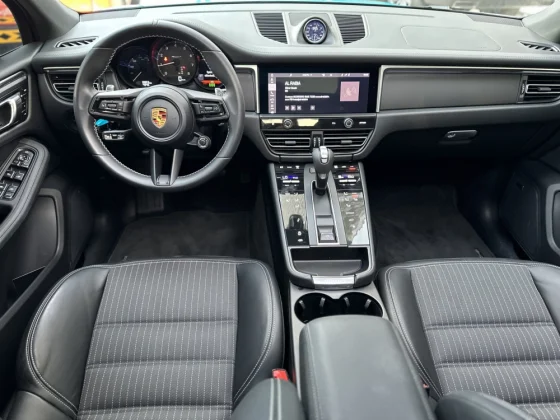 Porsche Macan 2023