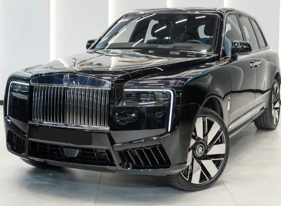 Rolls Royce Cullinan 2025