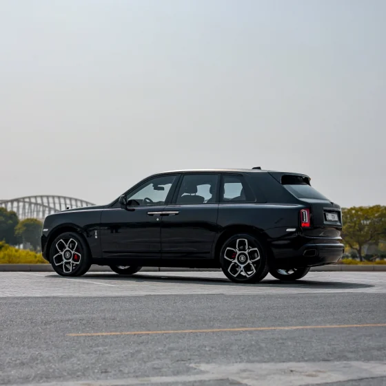 Rolls Royce Cullinan Black Badge