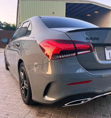 Mercedes Benz A220