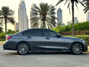 BMW 330e