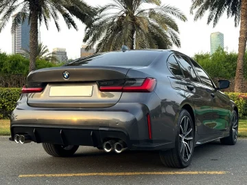 BMW 330e