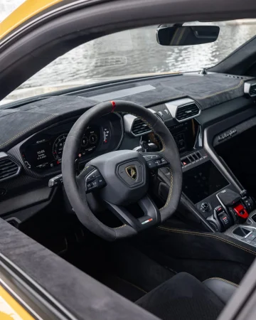 Lamborghini Urus Performante