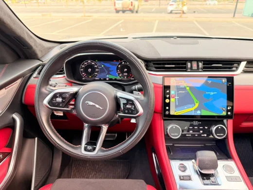Jaguar F-PACE SVR 2024