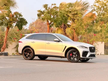 Jaguar F-PACE SVR 2024