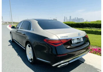 Mercedes AMG S-680 Maybach